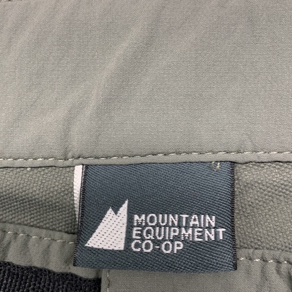 MEC Cargo Capris with Adjustable Waist Colour Army Green Size 8 - Picture 4 of 16